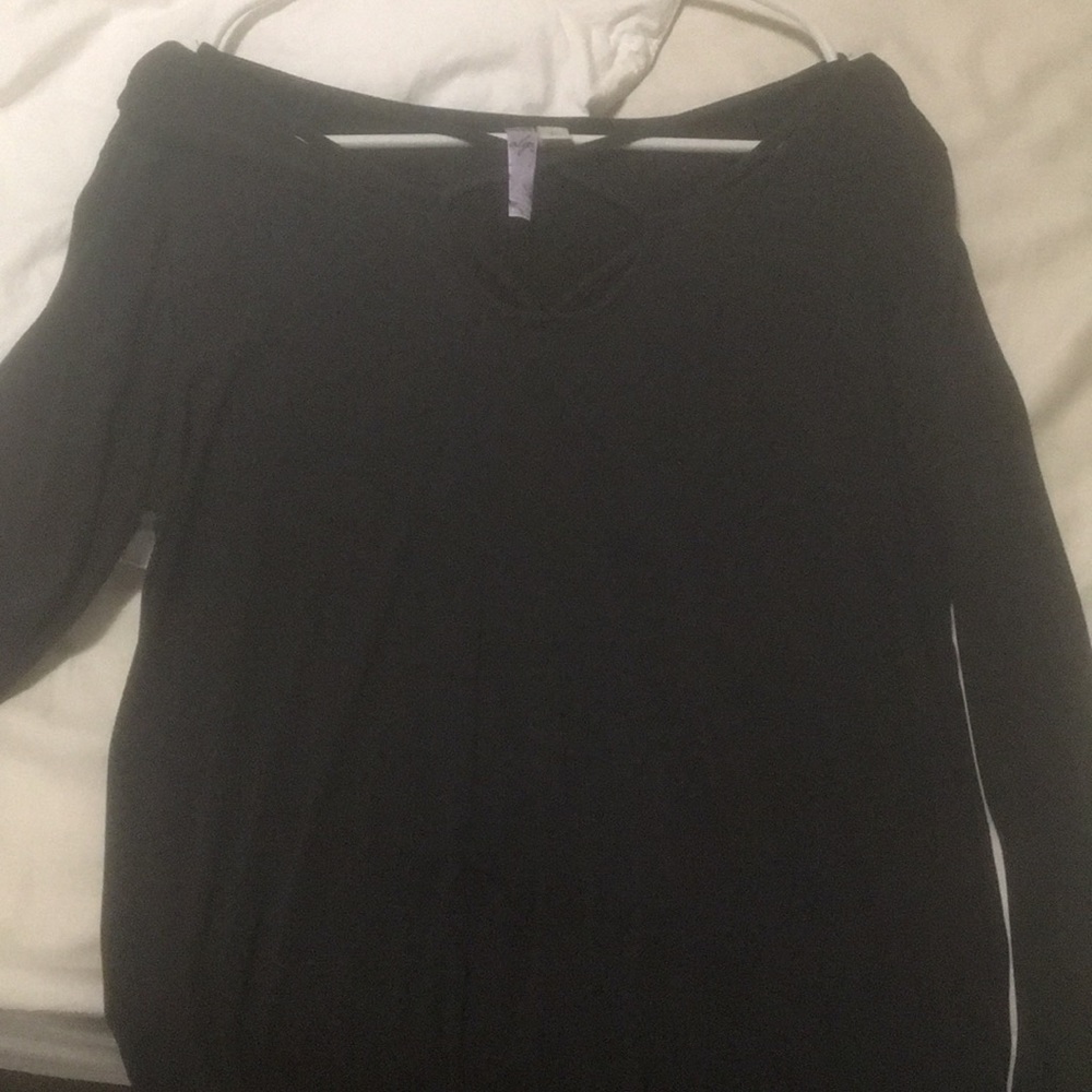 Simple black top with criss cross design